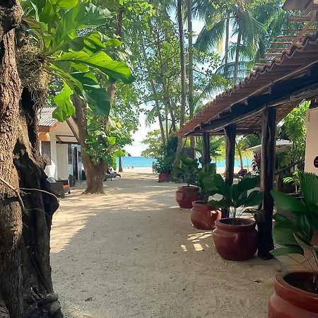 Macao Beach Sámara Exterior photo