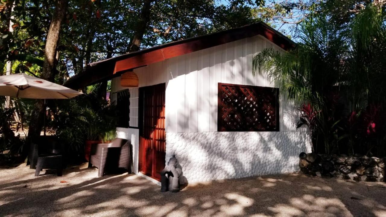 Macao Beach Sámara Exterior photo